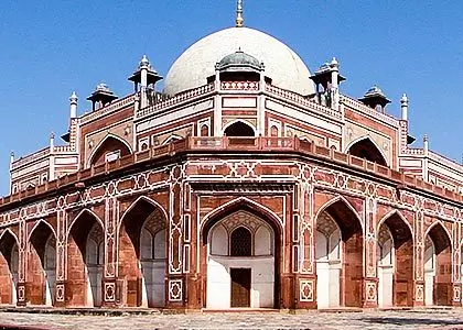 Humayuns vackra grav